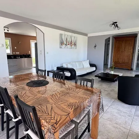 Spacieuse 6 Pers, Piscine Privée Et Wifi Proche - Fr-1-607-218 Villa